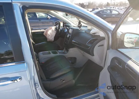 2012 Chrysler Town & Country Touring-L из США, поврежденный, VIN 2C4RC1CG7CR401536